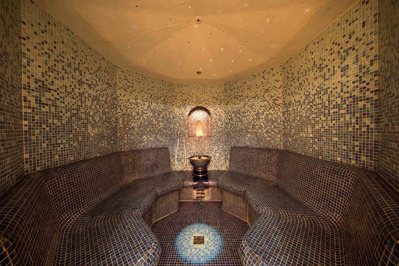 Aktiv- & Wellnesshotel Zentral Saunen und Bäder im Detail Dampfbad