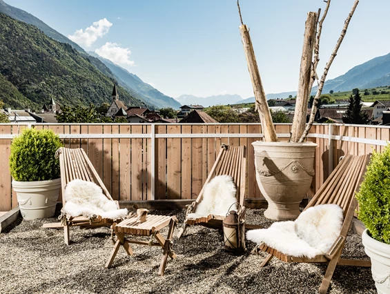 Wellnesshotel: Terasse mit Ruhezonen - matill – timeless boutique retreat