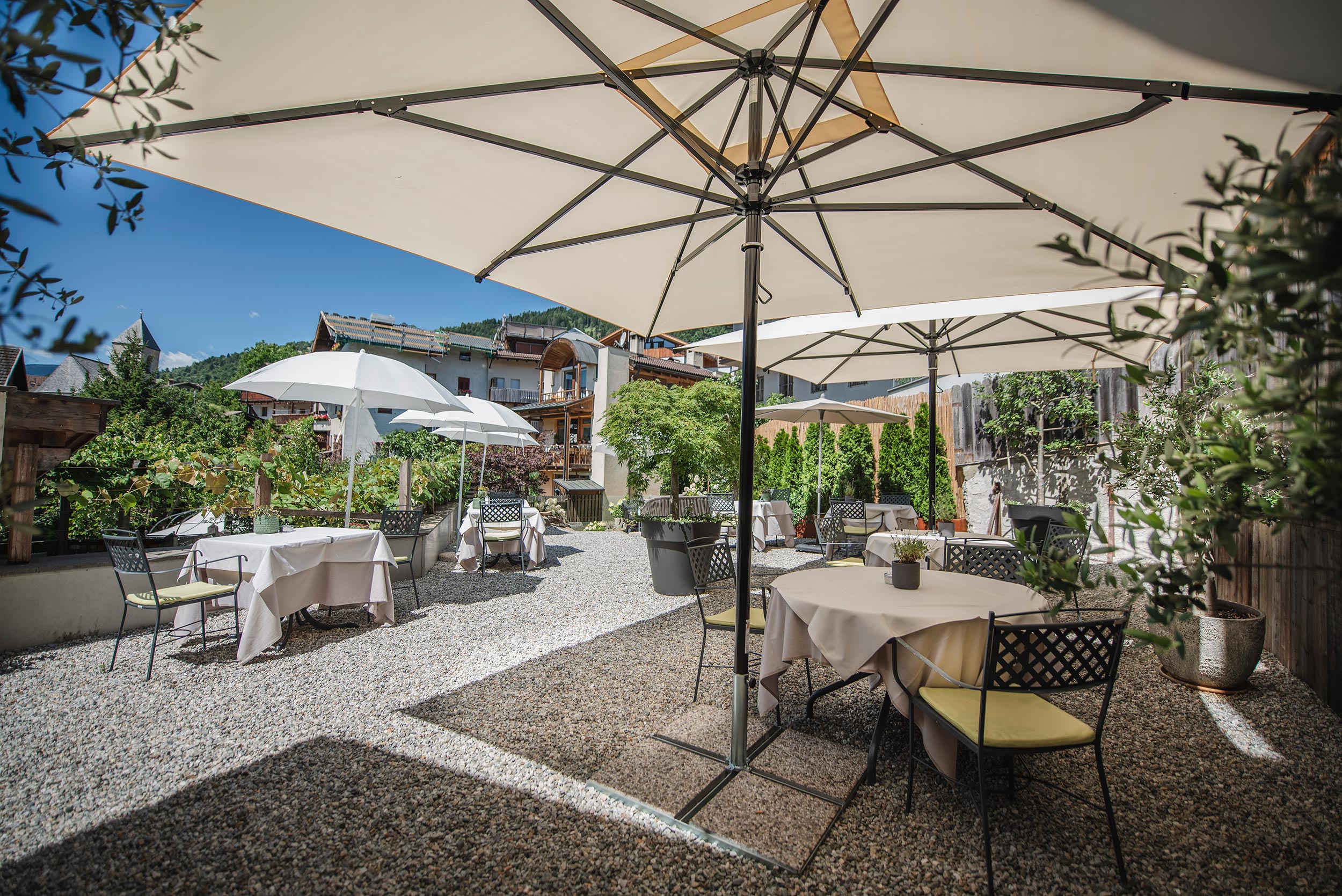 Wellnesshotel: Aktiv- & Vitalhotel Taubers Unterwirt, Garten - Aktiv- & Vitalhotel Taubers Unterwirt