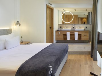 die HOCHKÖNIGIN - Mountain Resort Zimmerkategorien Penthouse FAMILY & FRIENDS Suite HOCHKÖNIGIN für 4 bis 6 Personen mit ca. 87 m²
